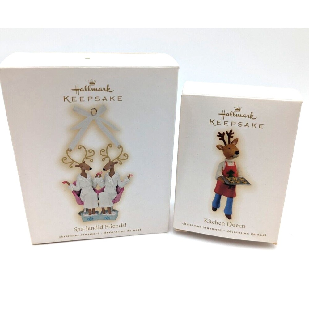 Hallmark Keepsake SPA-LENDID FRIENDS and Kitchen Queen Reindeer Baking Cookies‎